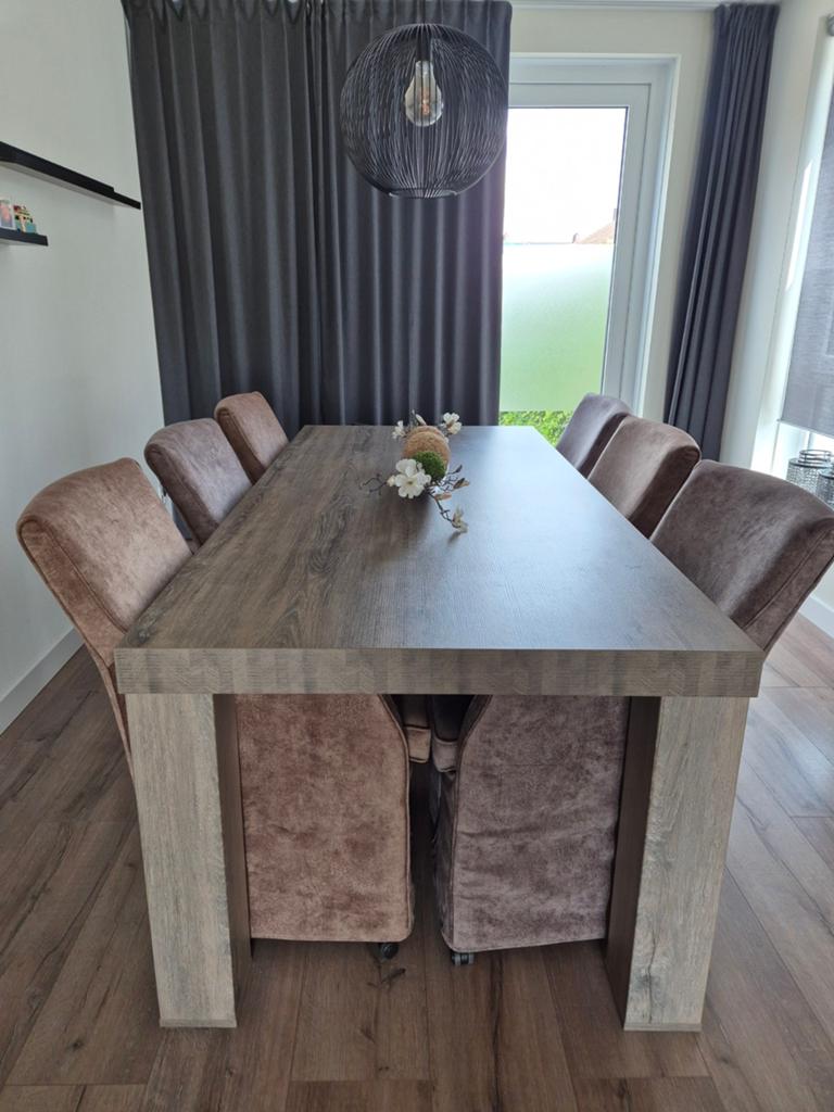Complete eetkamer set, grote tafel met 6 stoelen Rofra, Ophalen