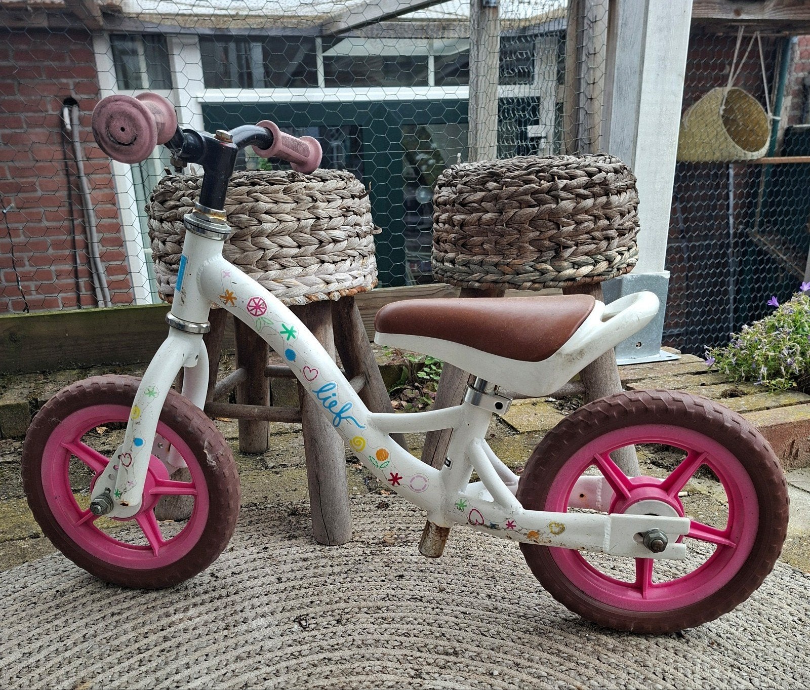 Loopfietsje, Fietsen en Brommers, Fietsen | Kinderfietsjes, Ophalen, Gebruikt, Minder dan 16 inch, Lief!