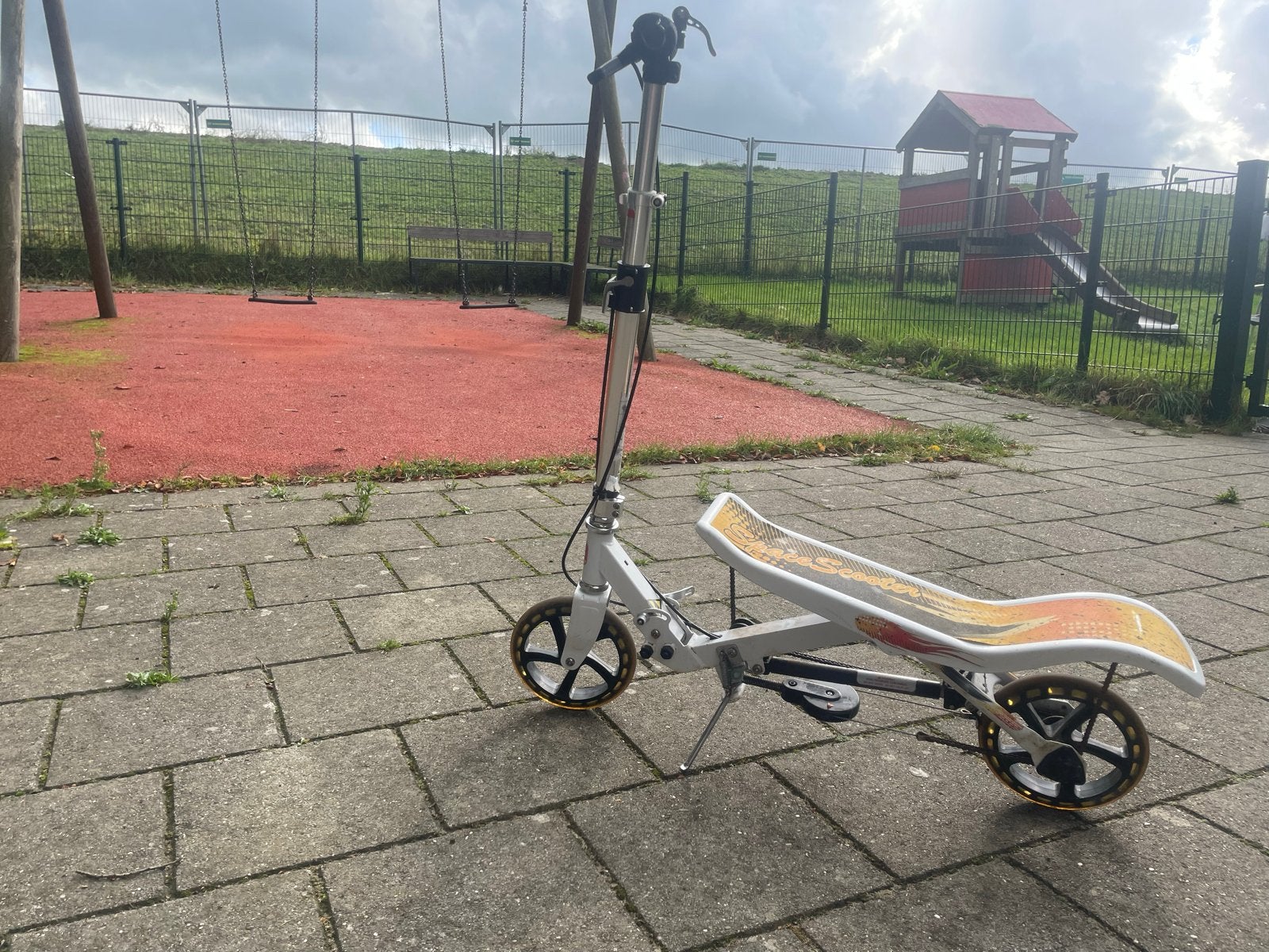 Space Scooter X590 - Gebruikte step met uniek aandrijfsystee, Fietsen en Brommers, Ophalen of Verzenden, Gebruikt, Overige typen