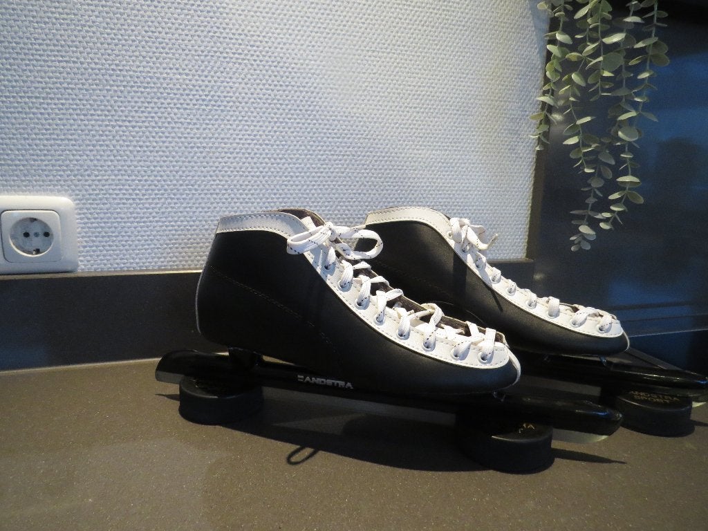 NIEUW Zandstra 525LC leren noren schaatsen maat 40, Sport en Fitness, Ophalen, Zandstra, Nieuw, Noren