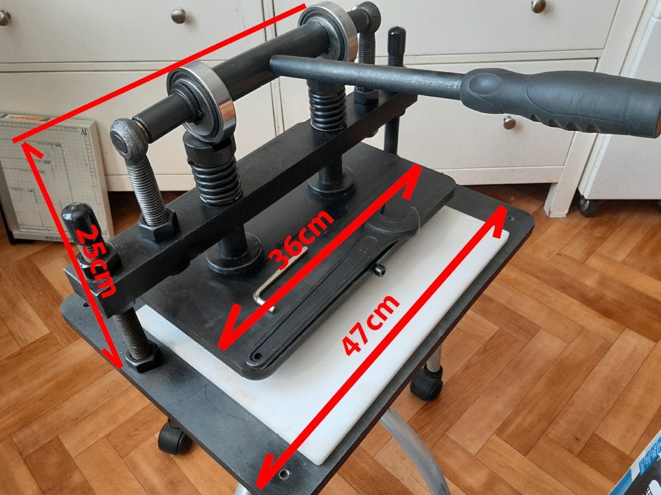 Snijpers, Leersnijmachine, Lederen Snijmachine, ponsmachine, Ophalen, Zo goed als nieuw