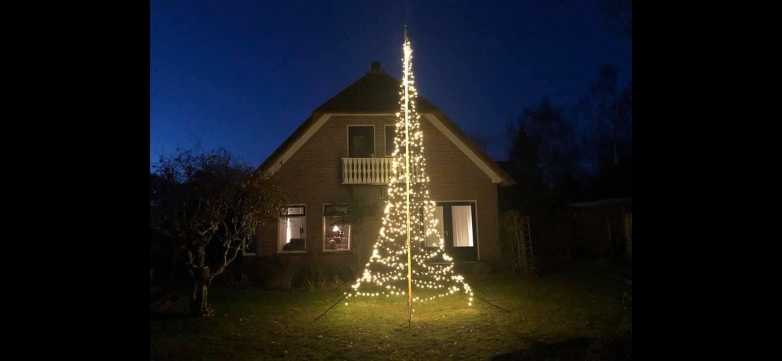 Fairybell, 6 mtr, 900 LED-lampjes, warm white, vlaggenmast, Ophalen, Zo goed als nieuw