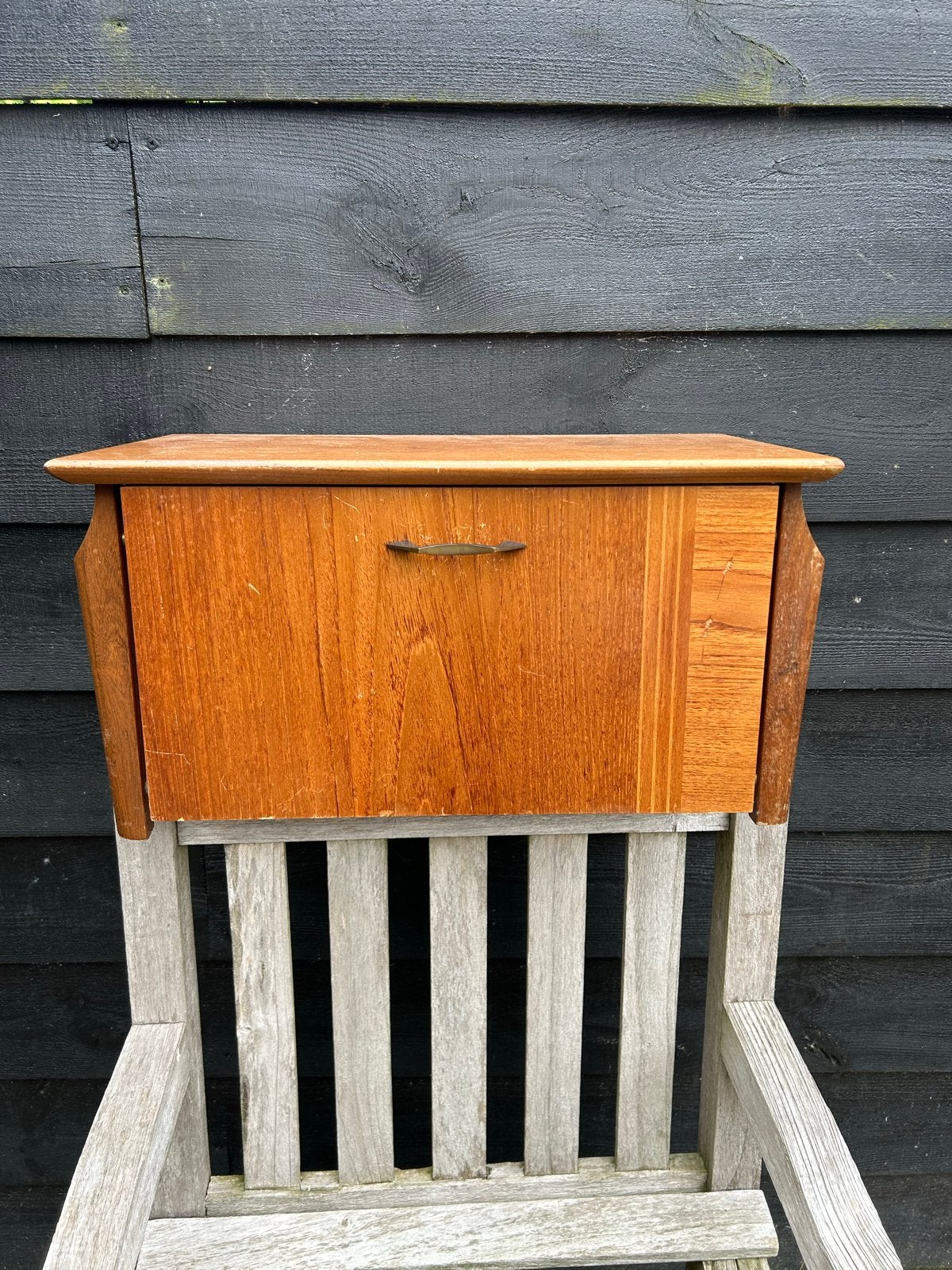 Vintage Teak Wandkastje / Nachtkastje, Antiek en Kunst, Ophalen of Verzenden