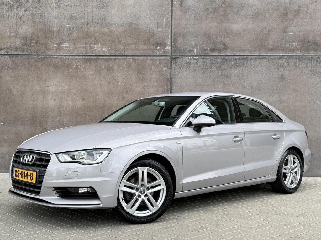 Audi A3 Limousine 1.4 TFSI Ambiente Pro Line Plus | Trekhaak, Auto's, Audi, Gebruikt, 4 cilinders, Met garantie (alle), 1210 kg
