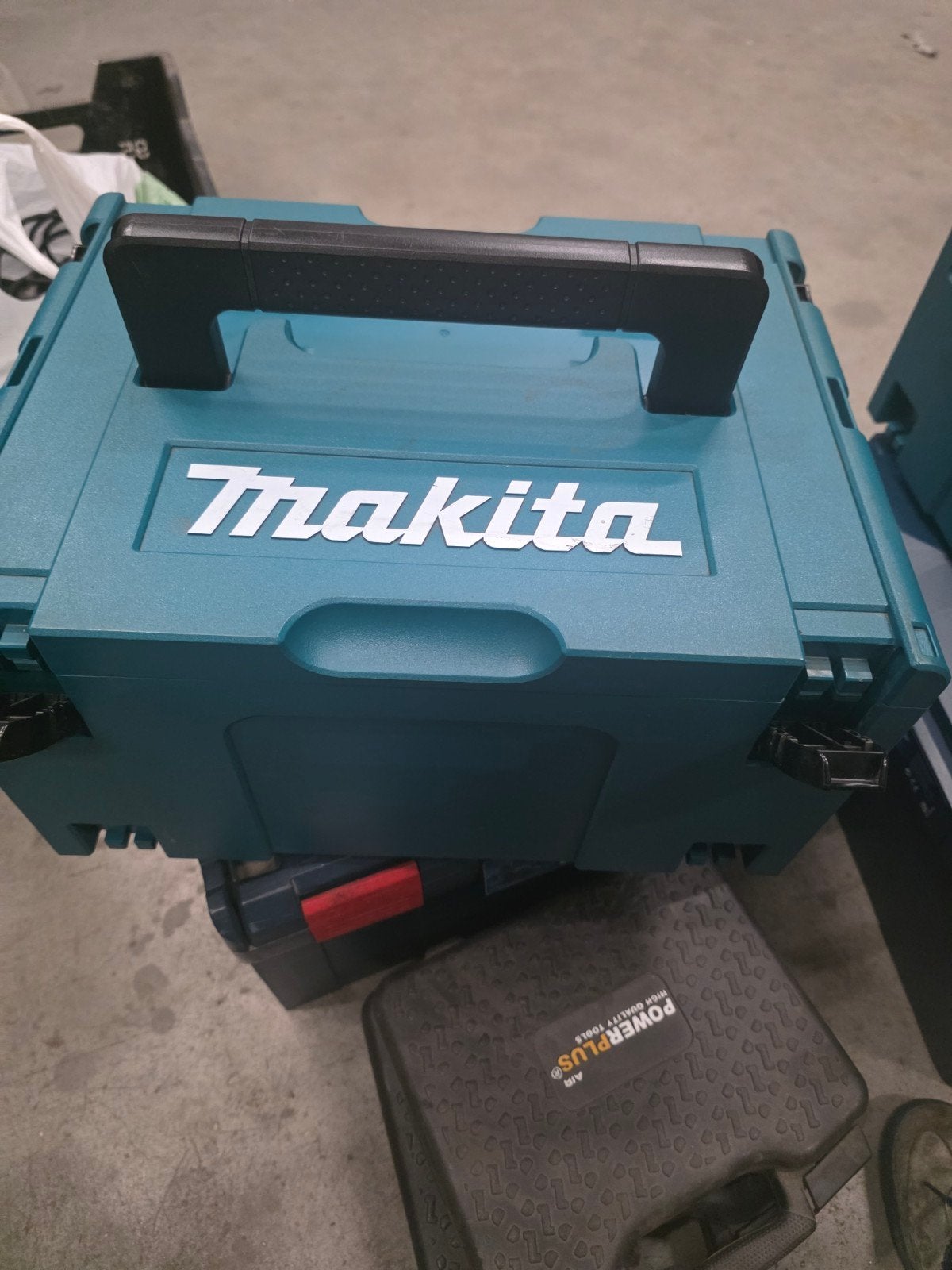 Makita BO6030 Excentrische Schuurmachine 310W, Doe-het-zelf en Verbouw, Gereedschap | Schuurmachines, Ophalen of Verzenden