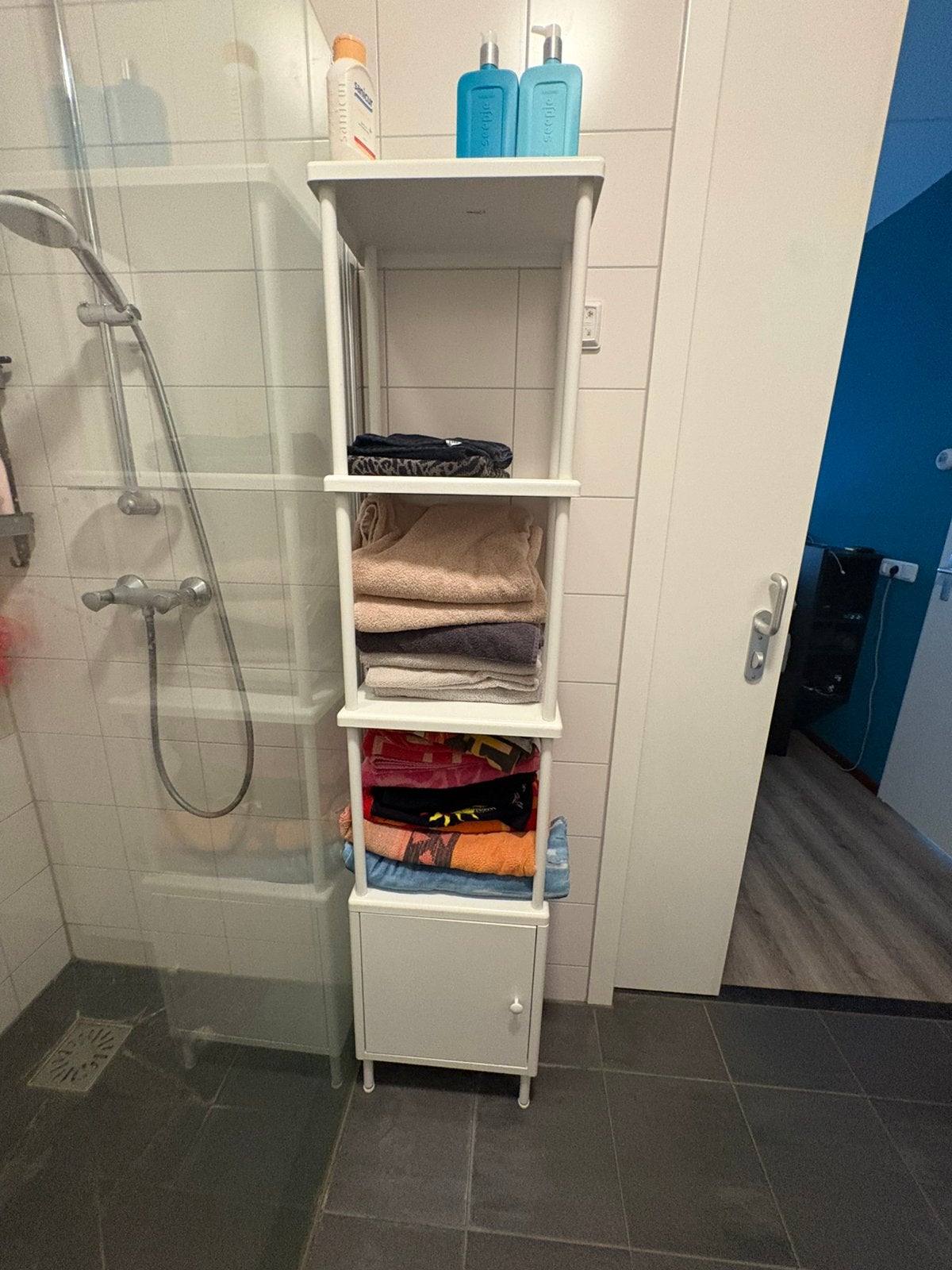 Badkamerkast met 3 planken en 1 kastje - 175x40x26 cm, Ophalen, (Half)hoge kast, Minder dan 50 cm, Gebruikt