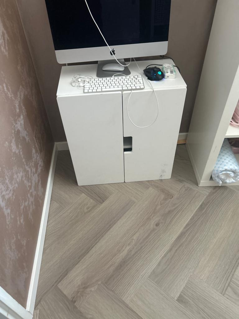 2xWitte Kallax kast met 8 vakken en opbergmeubel, Huis en Inrichting, Kasten | Boekenkasten, Gebruikt, 150 tot 200 cm, 25 tot 50 cm