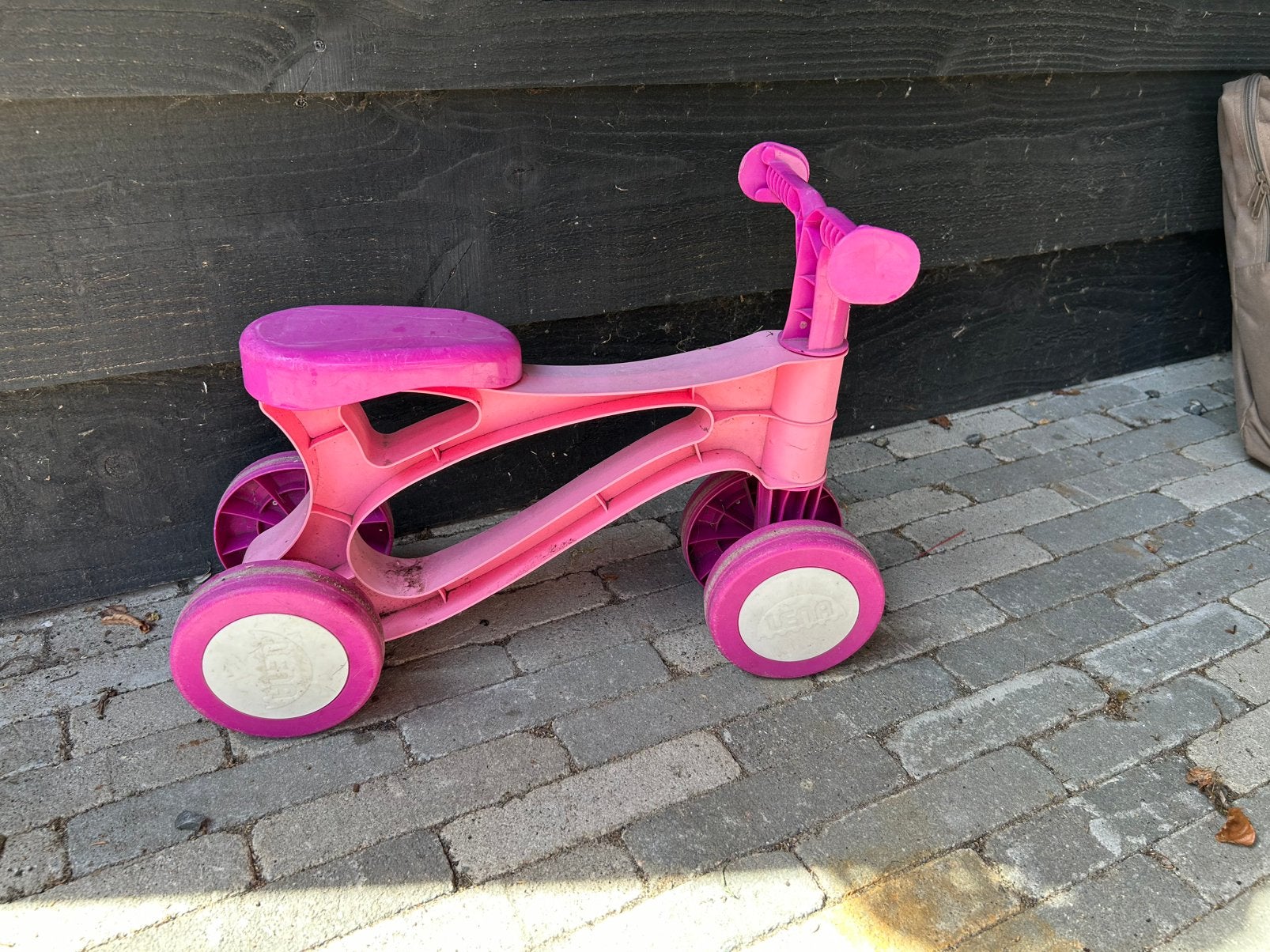 Loopfiets, Kinderen en Baby's, Speelgoed | Buiten | Voertuigen en Loopfietsen, Ophalen, Gebruikt, Loopfiets