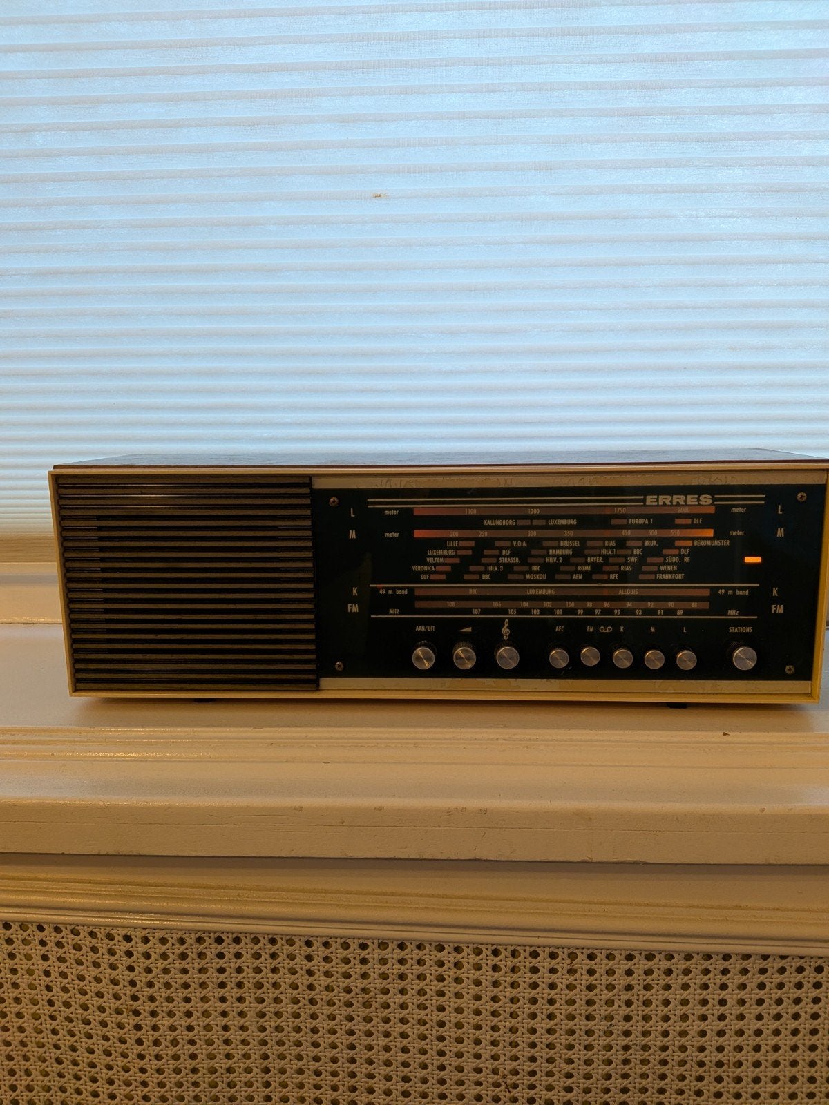 Vintage Erres RS-2233 Radio (Jaren 70) – Werkt uitstekend!
B, Antiek en Kunst, Ophalen