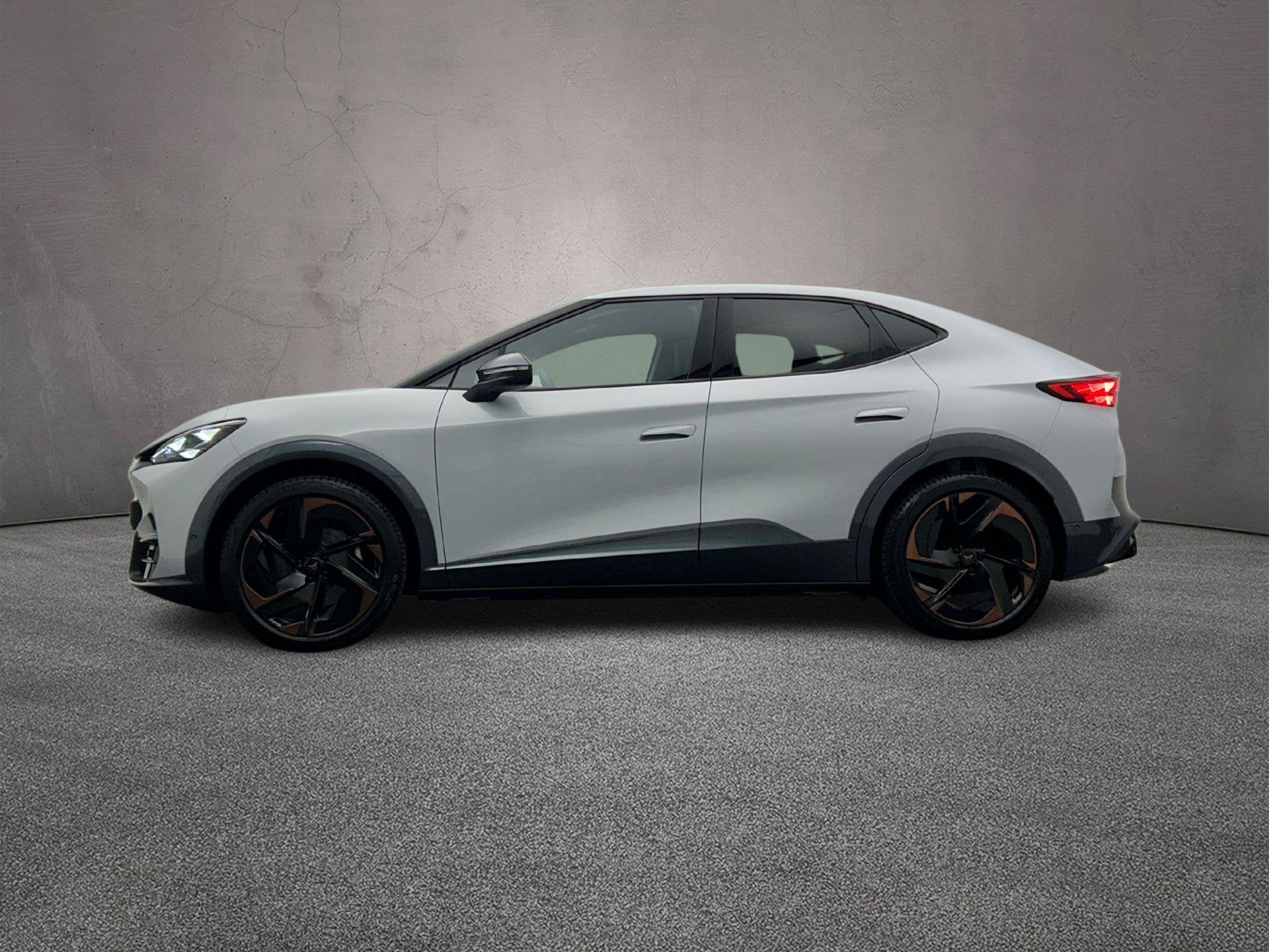 CUPRA Tavascan Adrenaline 82 kWh 286pk Automaat, Adaptive cr, Auto's, Automaat, Achterwielaandrijving, 82 kWh, Automatische klimaatregeling