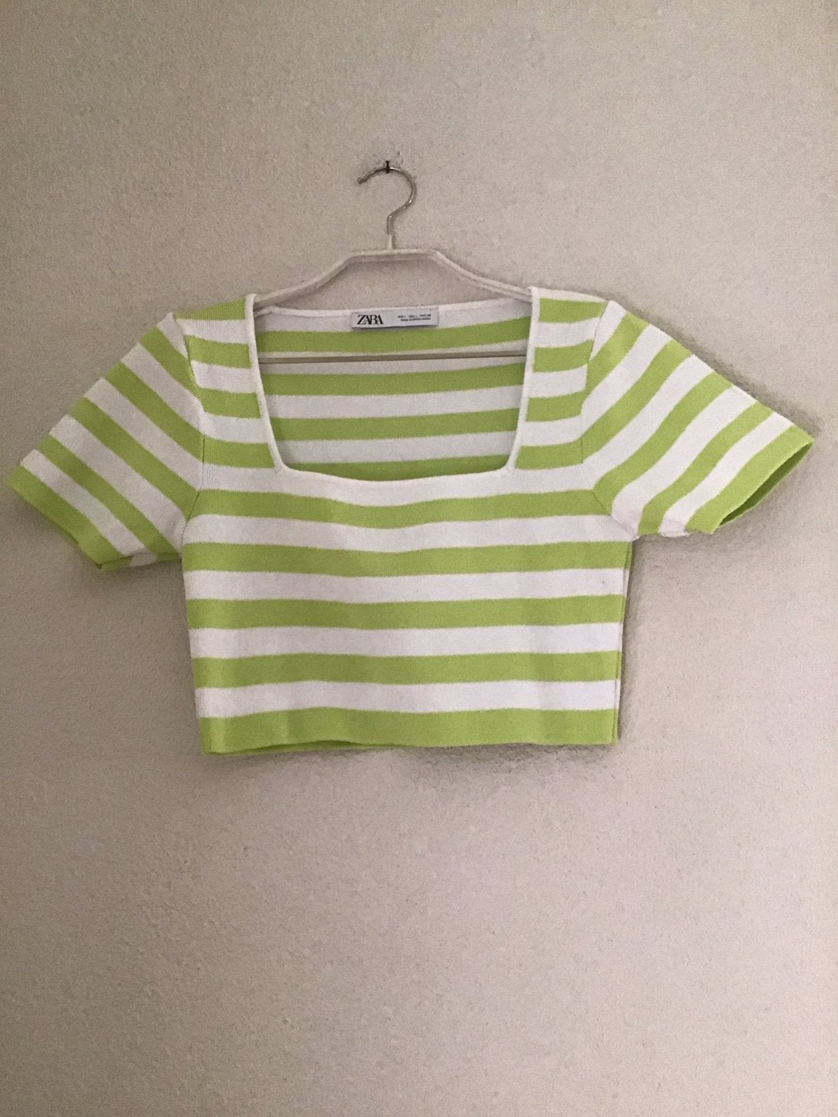 Nieuwe Zara Top groen/wit streep maat L, Overige kleuren, Maat 42/44 (L), Nieuw, Ophalen of Verzenden