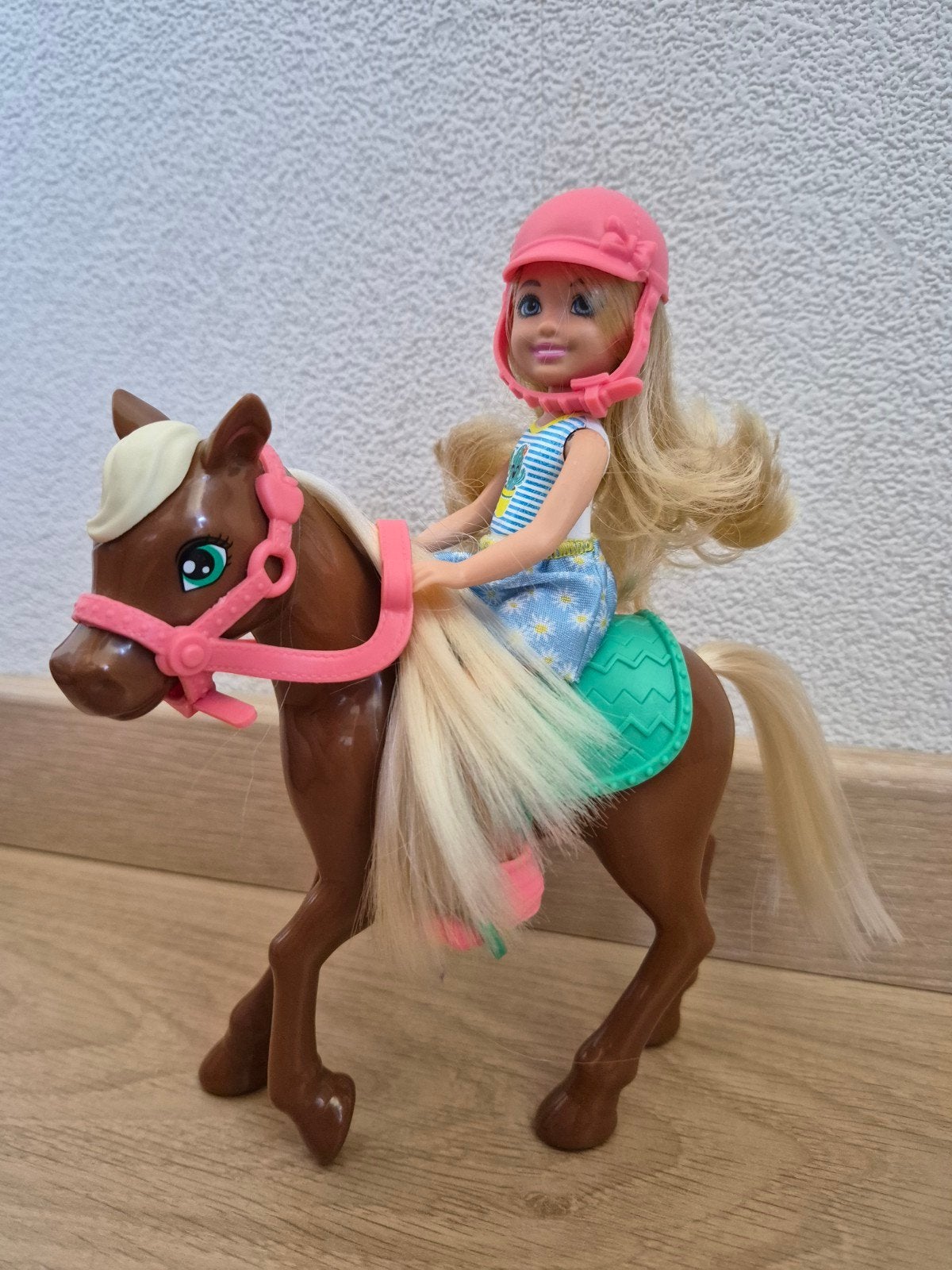 Barbie Chelsea pop met pony GHV78 speelset, Ophalen of Verzenden, Zo goed als nieuw, Barbie