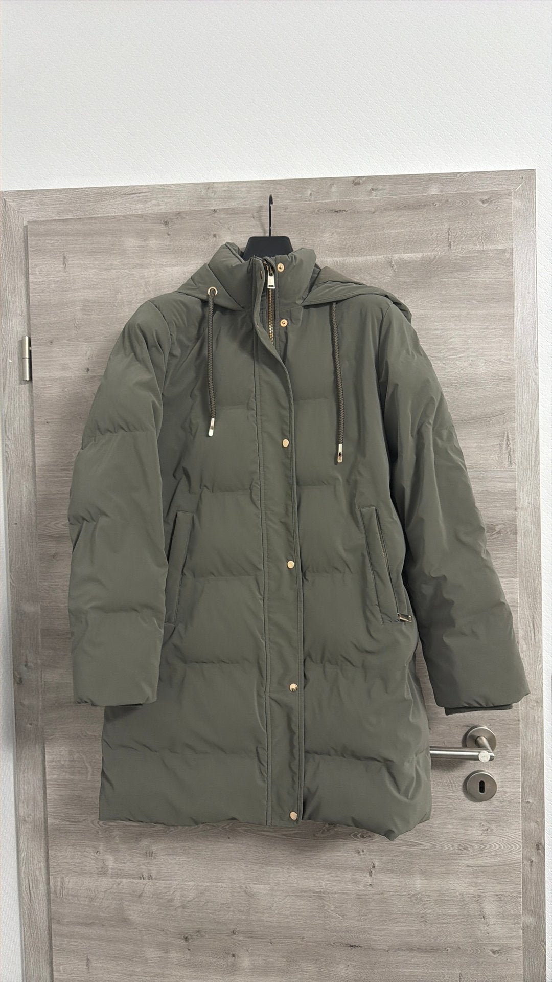 Khaki groene dames winter jas Zara, maat L, Ophalen of Verzenden, Zo goed als nieuw, Maat 38/40 (M), Groen