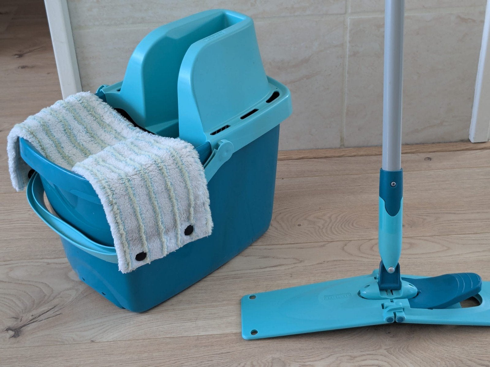 Mop met emmer en wringer, 150 cm steel, goede staat, Ophalen, Mop of Dweil