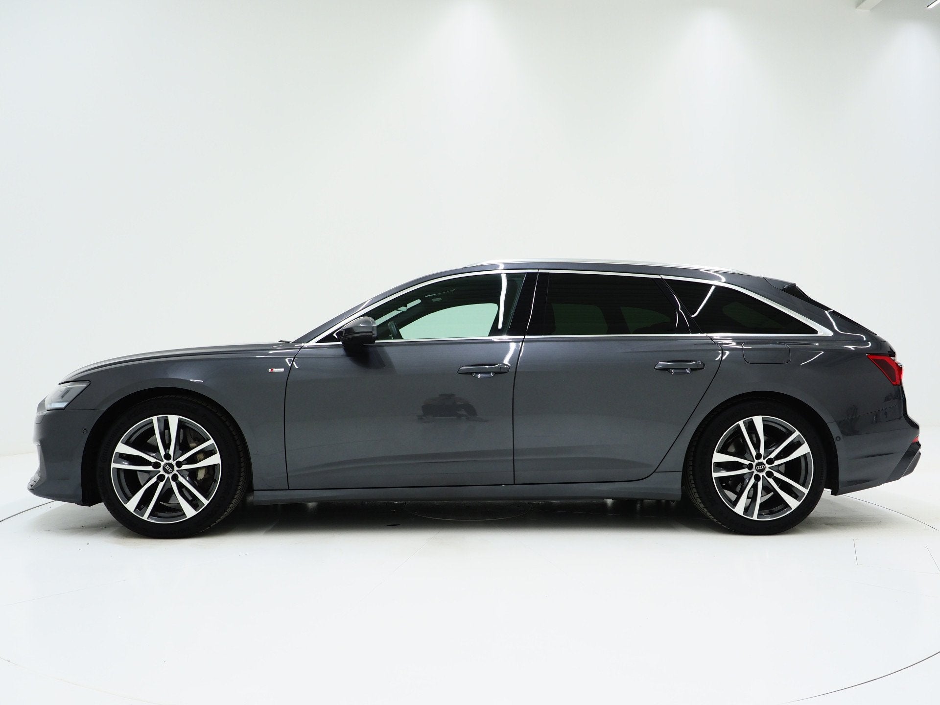 Audi A6 Avant 50 TFSI e quattro S-Line Edition | HUD | Camer, Auto's, Automaat, 77 km/l, Zwart, 4 cilinders
