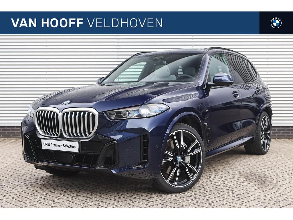 BMW X5 xDrive50e High Executive M Sport Automaat / Panoramad, Gebruikt, X5, Met garantie (alle), Blauw