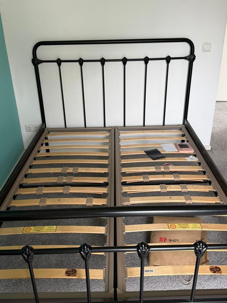 GRATIS 140x200 bed met of zonder matras, Ophalen, Gebruikt, Wit, Tweepersoons