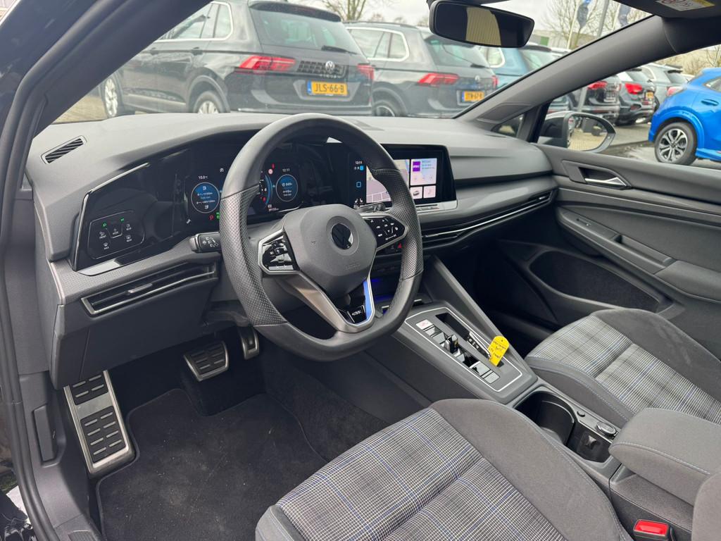 Volkswagen Golf 1.4 eHybrid GTE Navi, cruise, pdc, virtual c, Stof, Gebruikt, 4 cilinders, Zwart