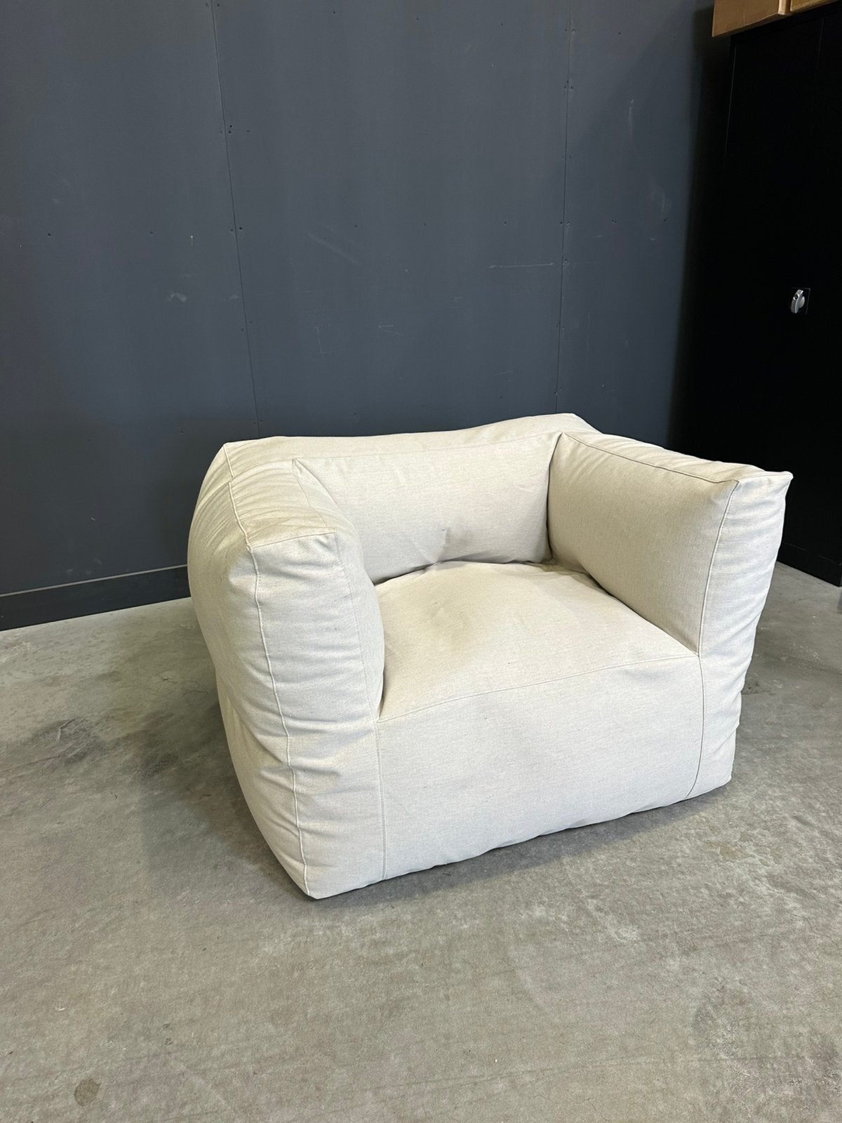 BRYCK Chair Off-white ECO (showroommodel), Verzenden, Zo goed als nieuw, Beige, Zitzakstoel