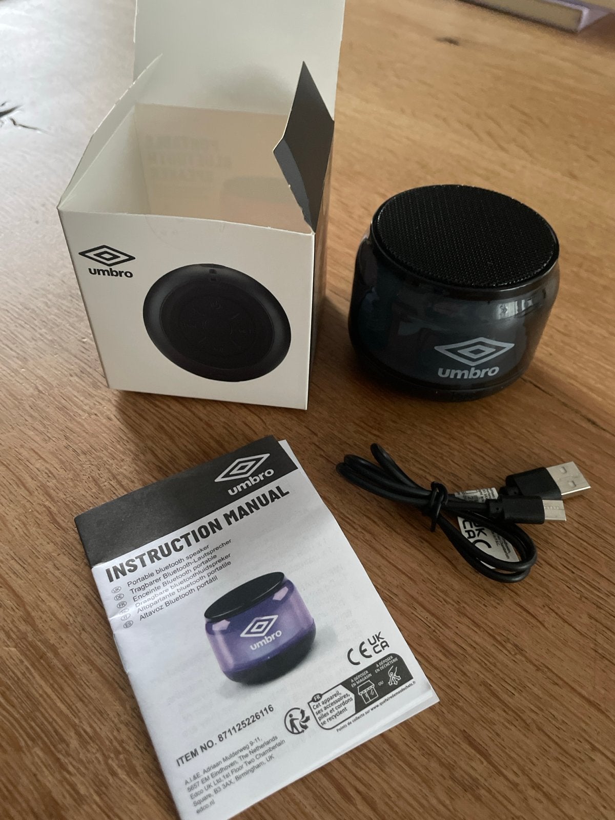 Umbro Draagbare Bluetooth Speaker - Zwart, Audio, Tv en Foto, Overige merken, Nieuw, Ophalen of Verzenden, Draagbare speaker