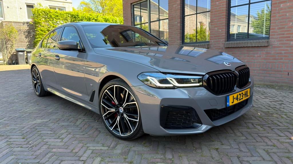 BMW 530i G30 LCI | BMW Garantie & Service Inclusive, Automaat, 1998 cc, Achterwielaandrijving, Particulier