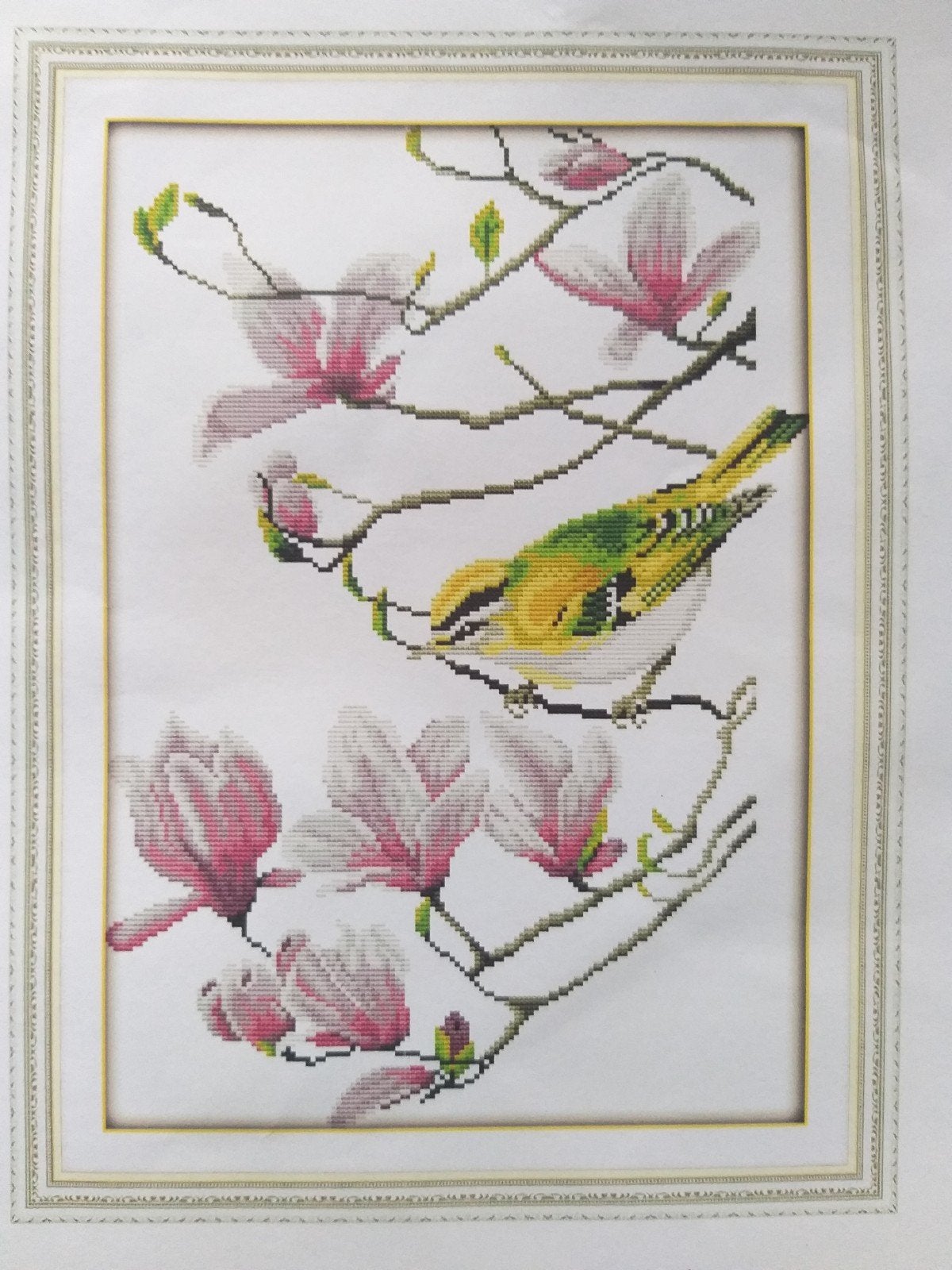 Borduurpakket Vogel op magnolia tak, Hobby en Vrije tijd, Verzenden, Nieuw, Handborduren, Borduurpakket