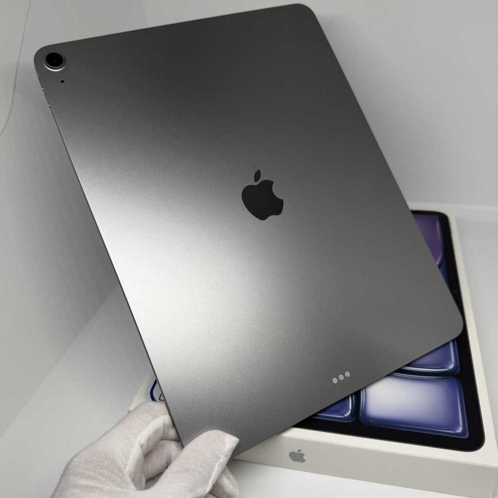 Foto 3 van iPad Air 13 inch M3 128GB grijs /krasvrij /100% batt /garant