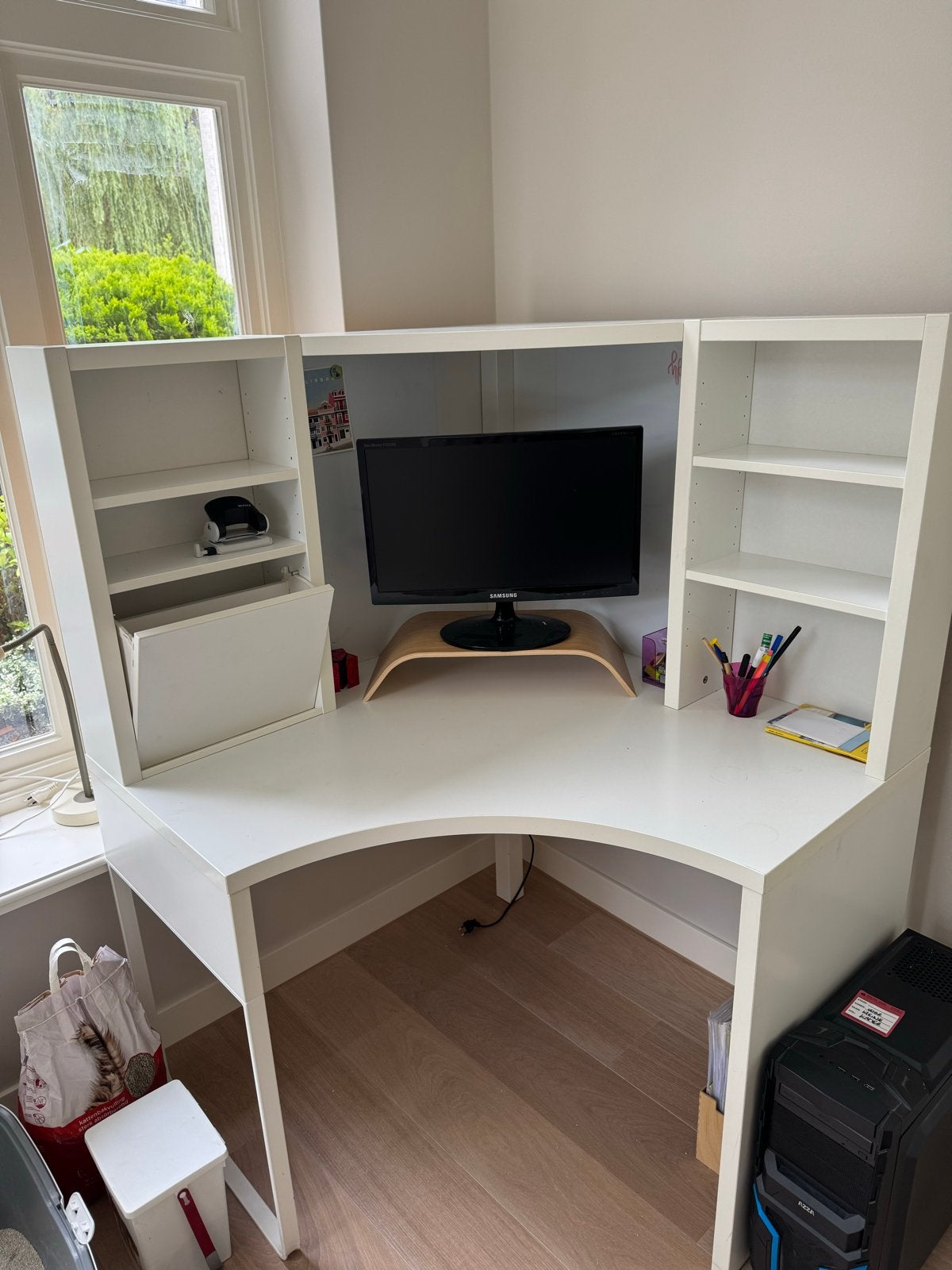 IKEA Micke hoekbureau wit met opzetstuk, Ophalen, Opbergruimte, Gebruikt, Spaanplaat of MDF