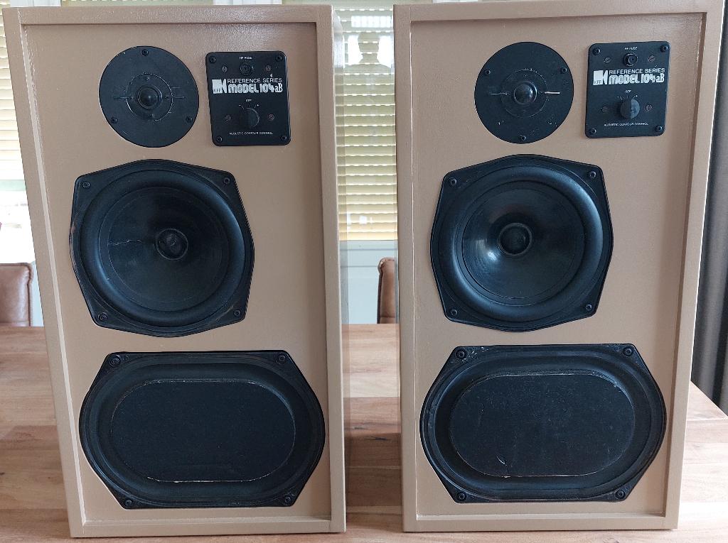 KEF Reference Series Model 104aB Speakers, Refurbished, 60 tot 120 watt, Front, Rear of Stereo speakers, Ophalen