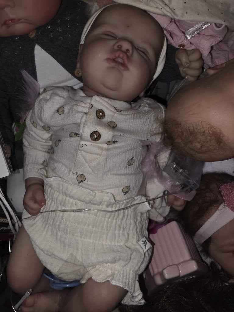 Reborn eur 150, Verzenden, Zo goed als nieuw, Pop, Levensecht of Reborn