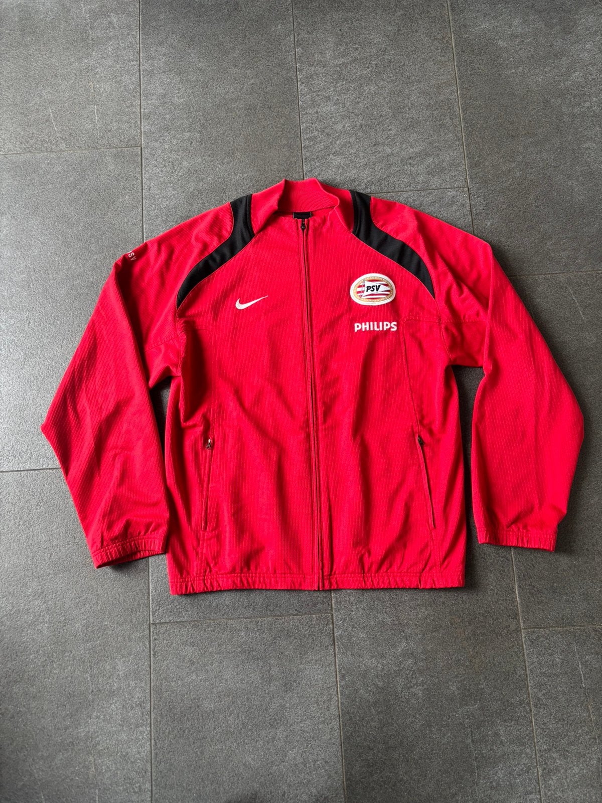 PSV Trainingsjack 2006/2007 maat “M”, Ophalen, Maat 48/50 (M), Voetbal, Gedragen
