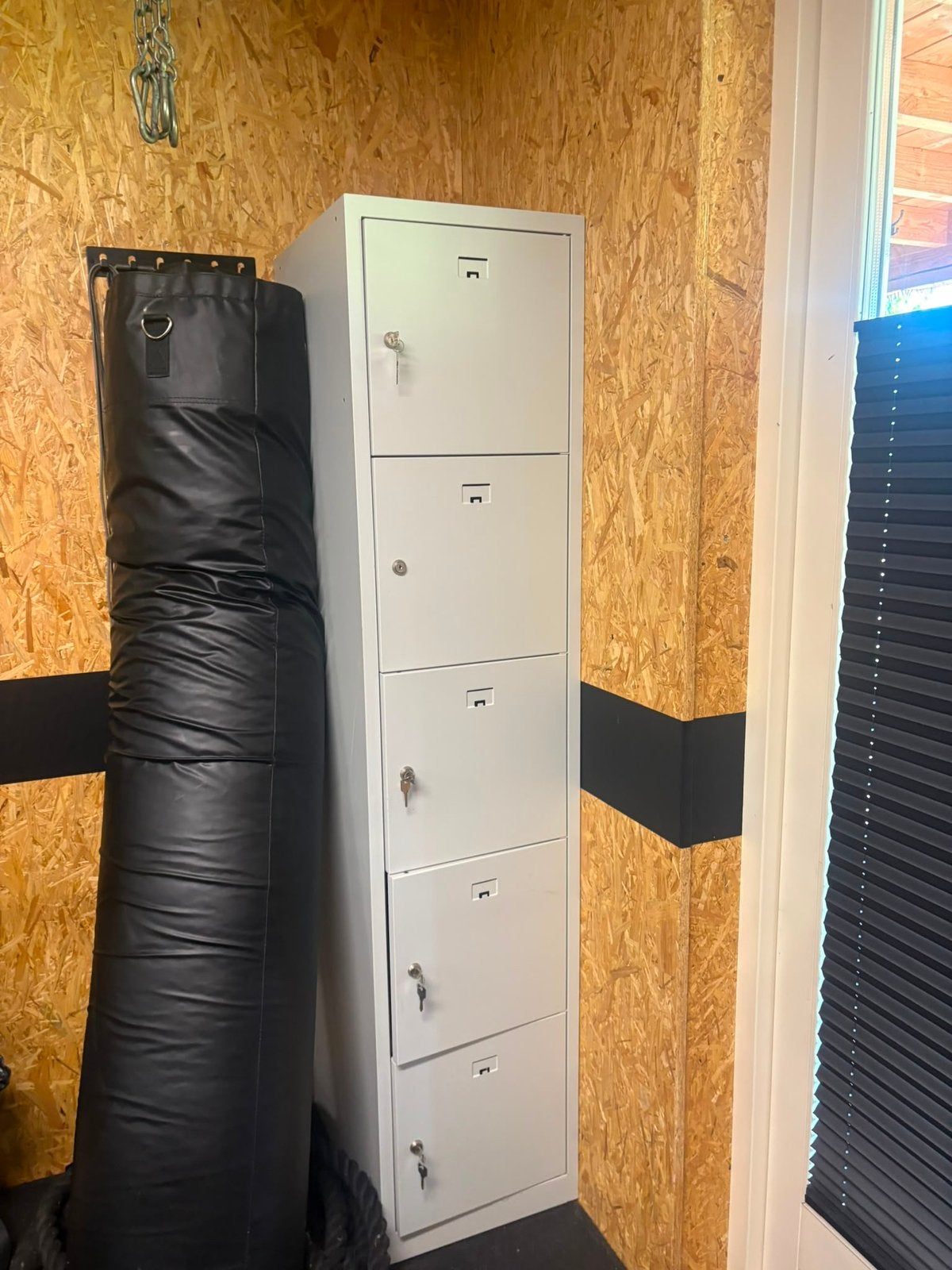 Metalen lockerkast, Ophalen, Zo goed als nieuw