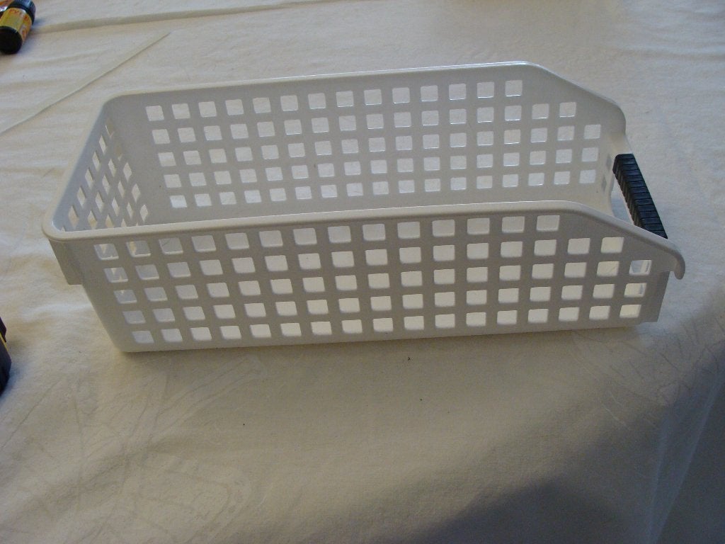 Te koop wit mandje 29 cm bij12 en halve cm, Mand, Nieuw, Ophalen of Verzenden, Rechthoekig