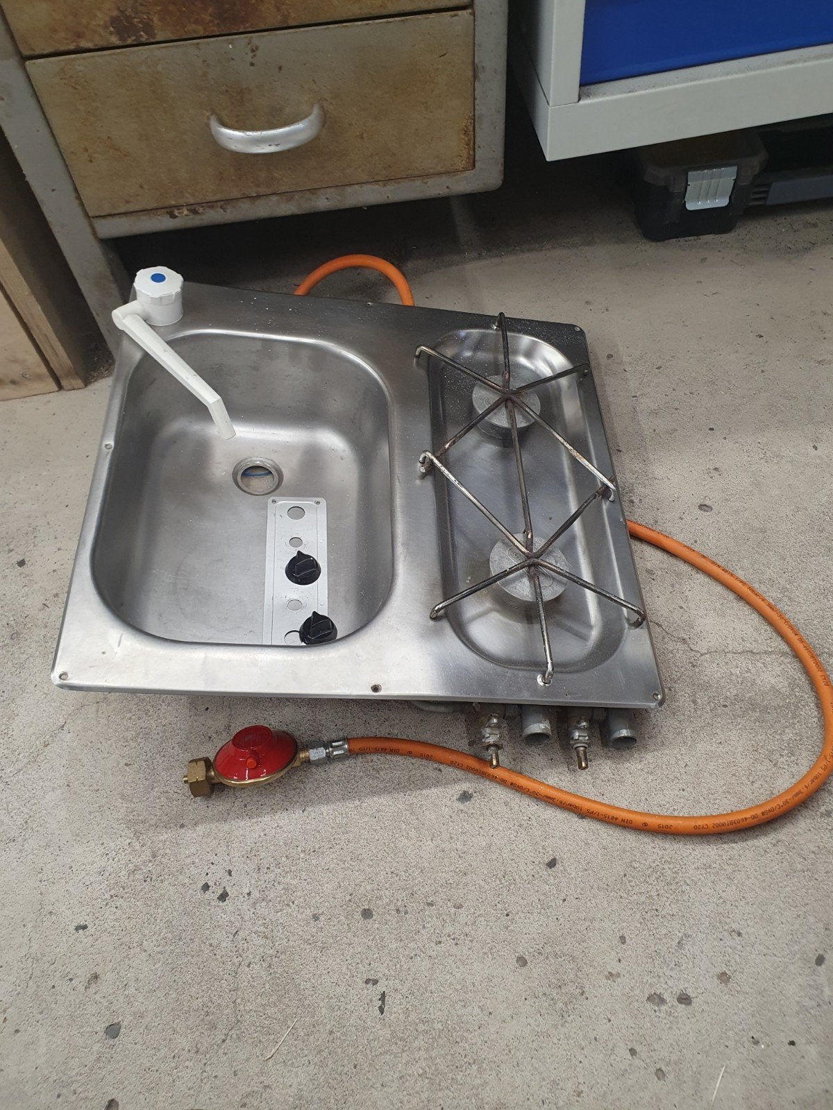 Cramer Camper/Caravan Kooktoestel met 2 gaspit en spoelbak, Caravans en Kamperen, Camper-accessoires, Gebruikt, Ophalen