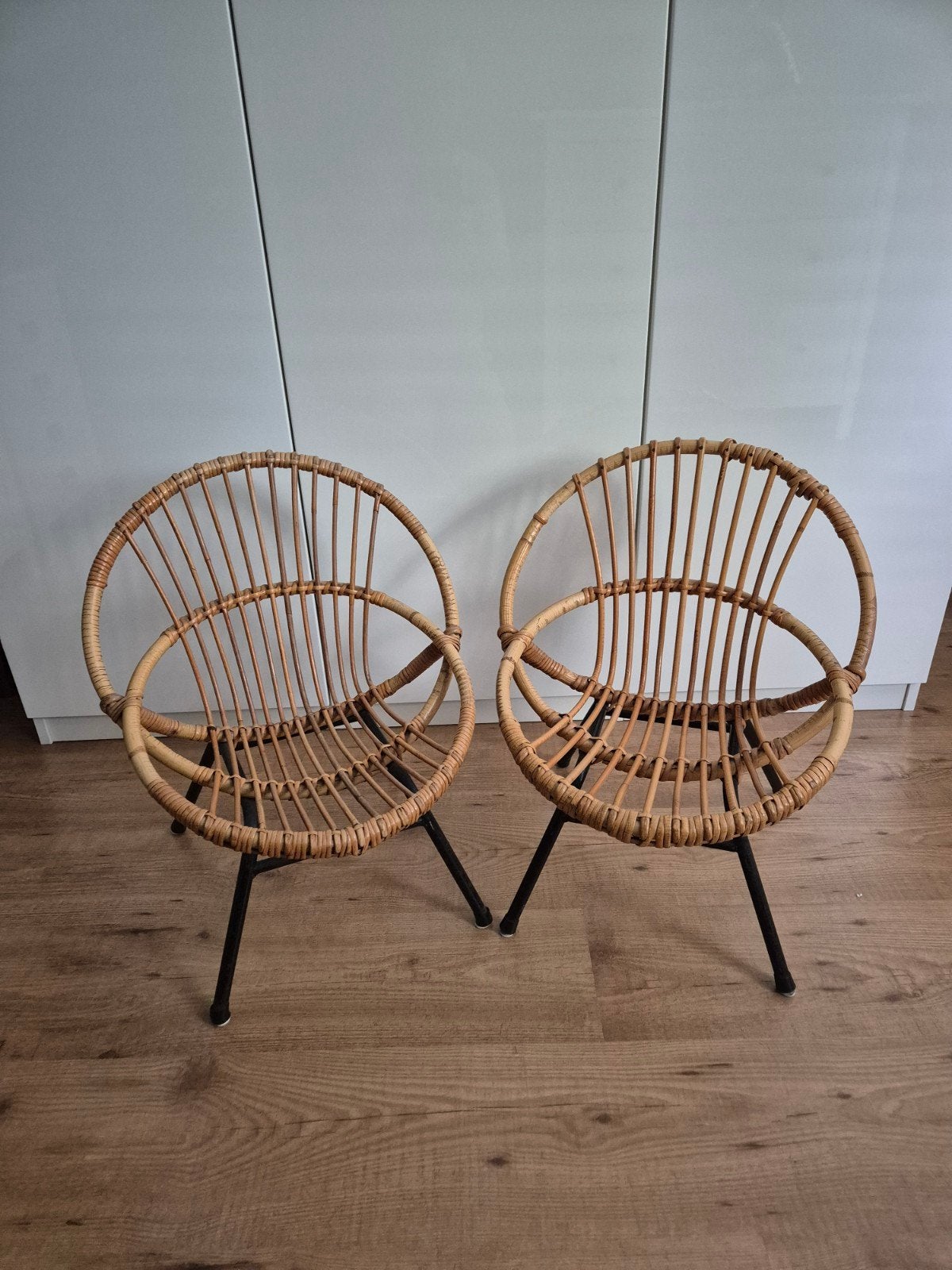 2 rotan kinderstoeltjes, Ophalen, Rotan