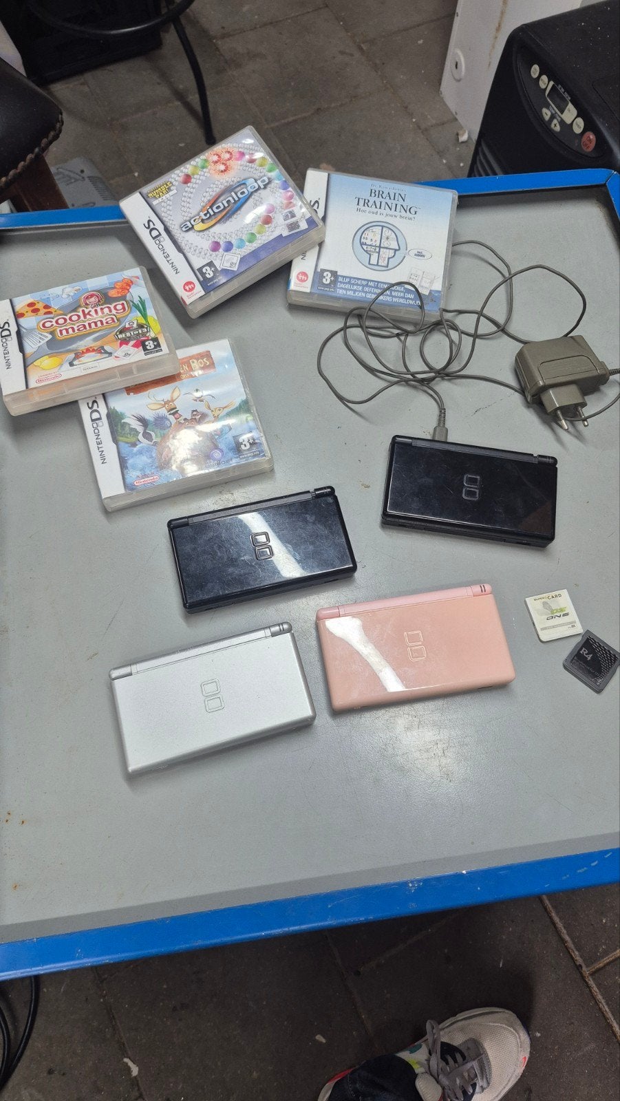 4 Nintendo DS consoles met defecten en games, Spelcomputers en Games, Ophalen of Verzenden