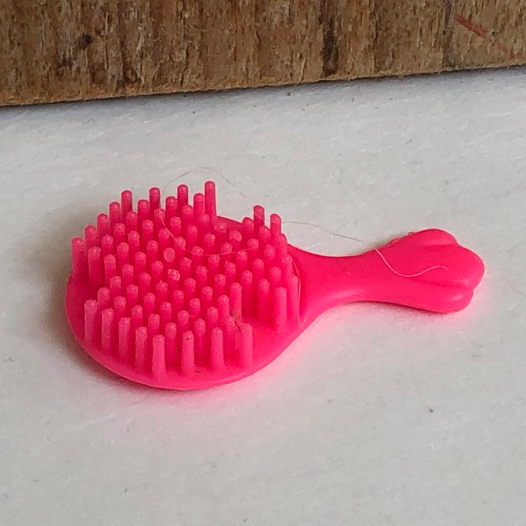 Roze borstel voor Kelly baby sister of Barbie, Ophalen of Verzenden, Zo goed als nieuw, Barbie