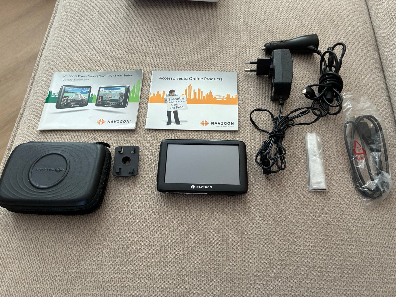 Navigon 3310 max GPS navigatiesysteem, Ophalen of Verzenden, Gebruikt