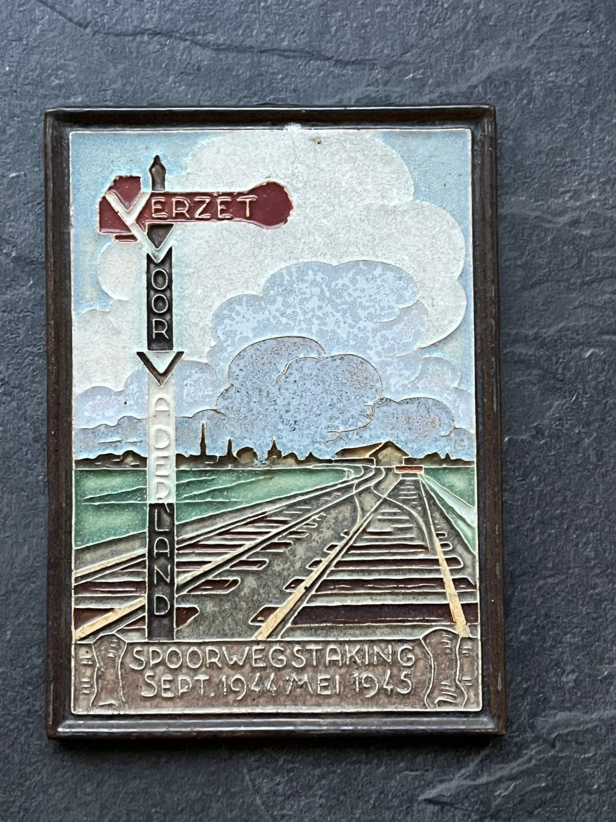 De Porceleyne Fles, Delft, cloisonne wandtegel, 1945, Ophalen of Verzenden