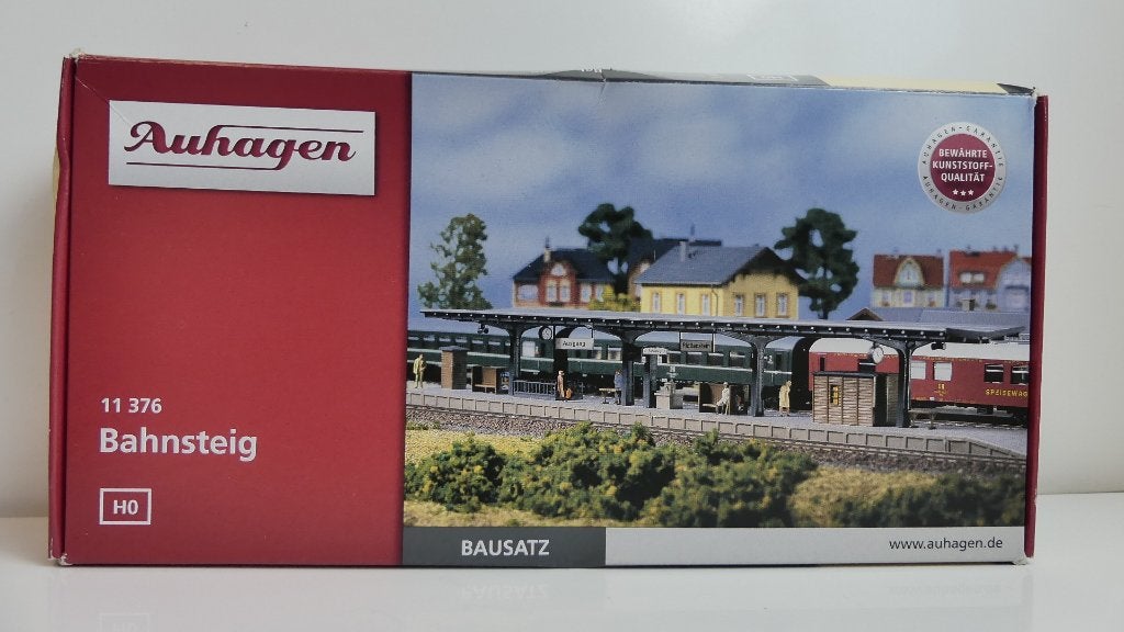 Bouwdoos H0: Auhagen Station perron ovp 11376, Hobby en Vrije tijd, Modeltreinen | H0, Overige merken, Brug, Tunnel of Gebouw