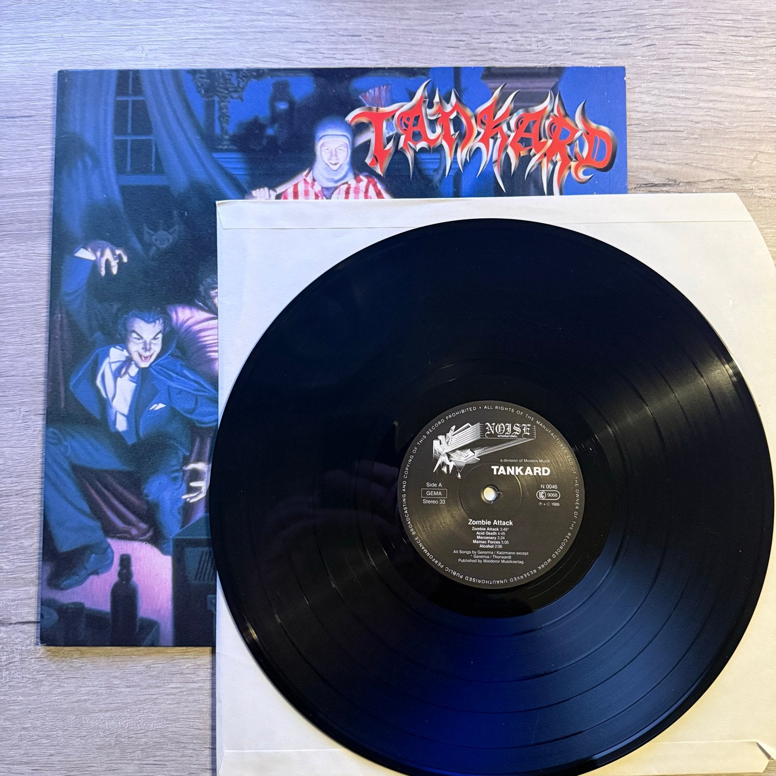 Tankard - Zombie Attack LP (Thrash Metal Vinyl), Ophalen of Verzenden, Gebruikt, Thrash metal