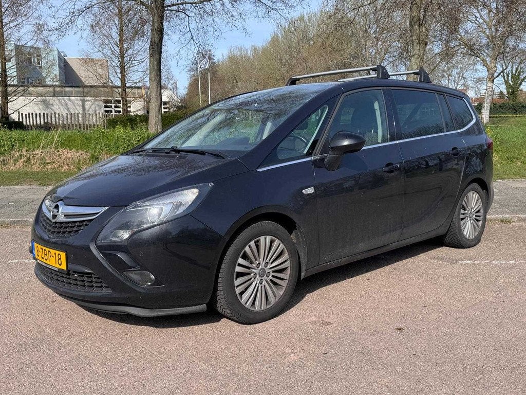 Opel Zafira Tourer 1.4 Business+ 7 persoons; 8-ZBP-18, Auto's, Opel, Gebruikt, Euro 6, 4 cilinders, 7 stoelen