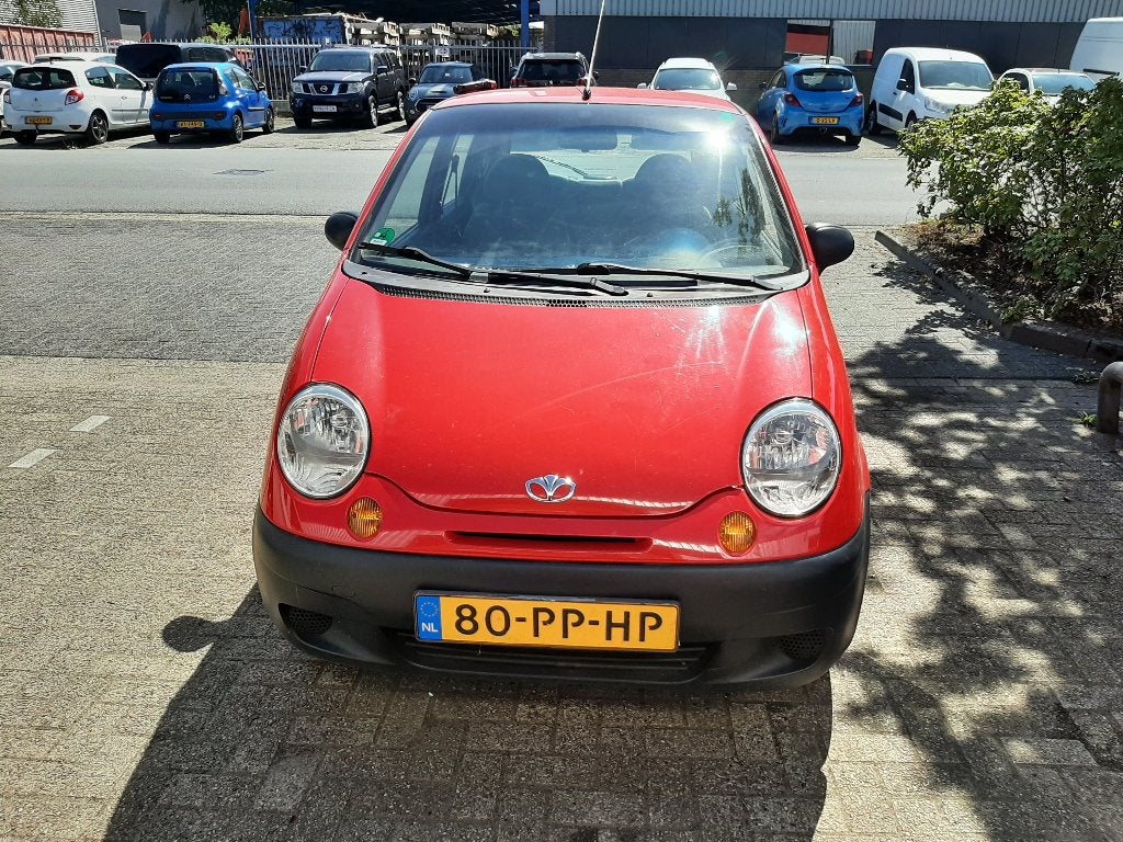 Daewoo Matiz 0.8 2004 Rood, Auto's, Voorwielaandrijving, Matiz, Origineel Nederlands, Bluetooth