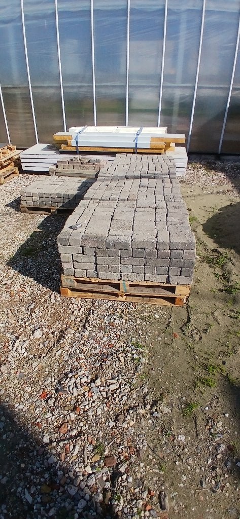 Te koop gebruikte betonstraatstenen, Ophalen of Verzenden, Gebruikt, 100 tot 250 mm, Overige typen