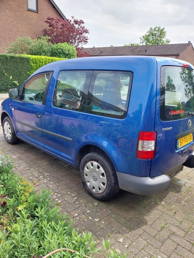 Aangepaste auto voor Rolstoel Volkswagen Caddy 1.6 75KW, Ophalen