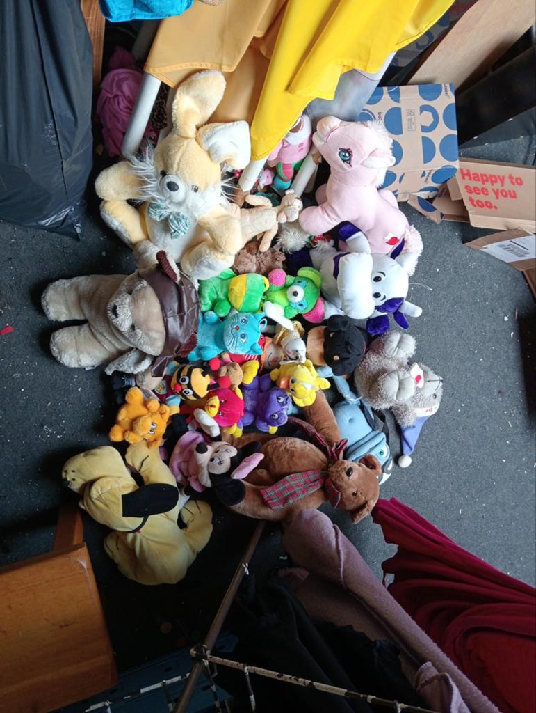 Heel veel knuffels, Kinderen en Baby's, Speelgoed | Knuffels en Pluche, Disney, Beer, Ophalen of Verzenden, Zo goed als nieuw