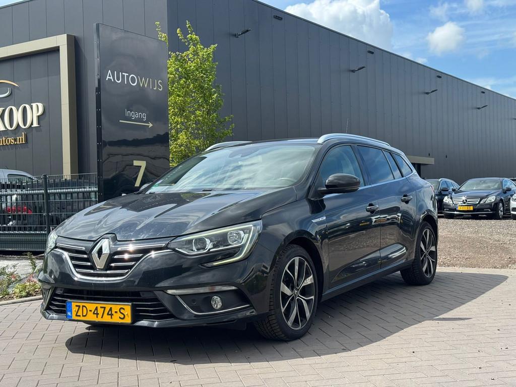 Renault Mégane Estate 1.3 TCe Bose|PANO|AUT|NL AUTO|TREKHAA, Auto's, Gebruikt, 4 cilinders, 1290 kg, Leder en Stof