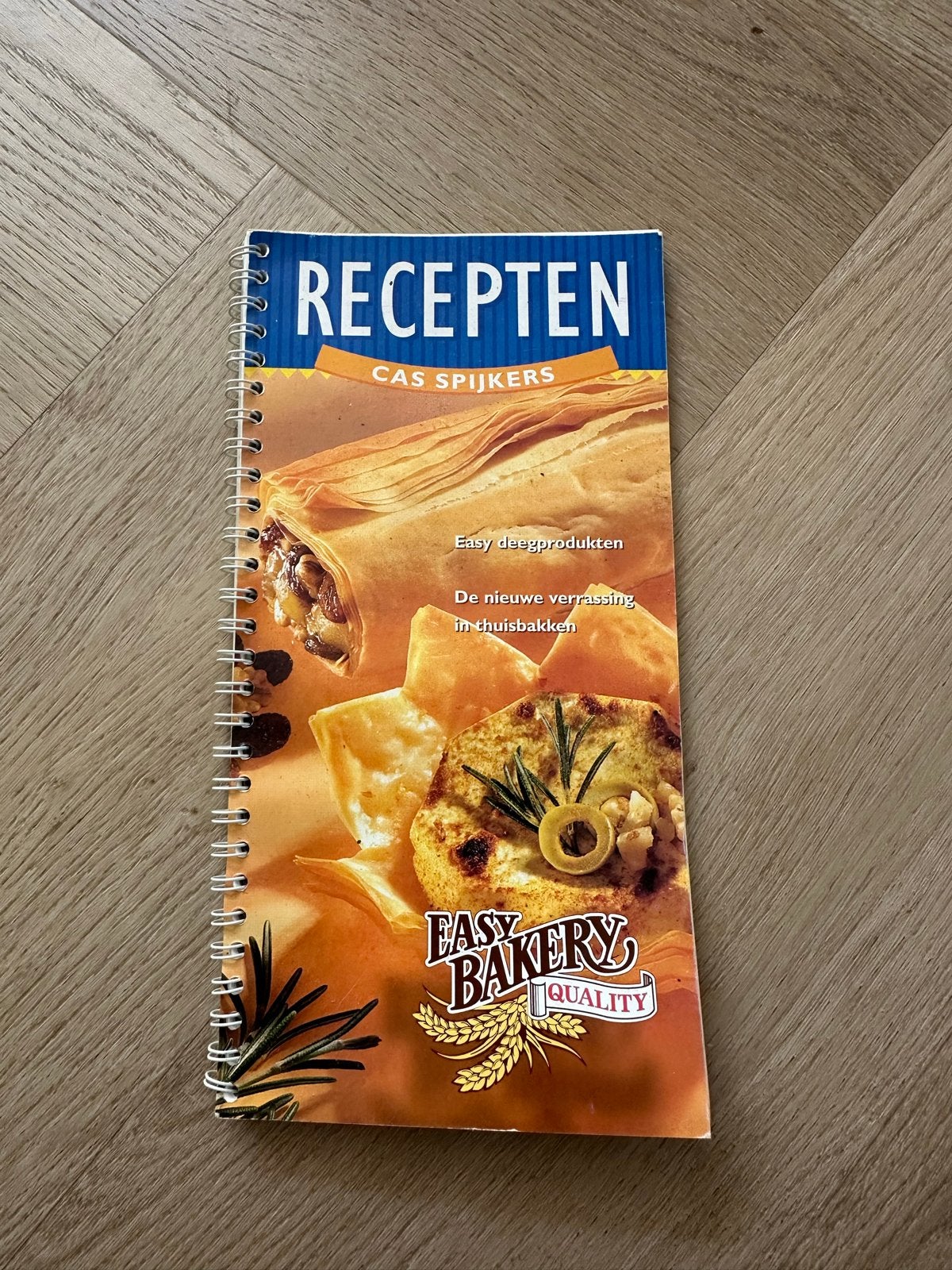 Receptenboek Cas Spijkers - Easy Bakery Quality, Ophalen of Verzenden, Gelezen, Overige gebieden, Taart, Gebak en Desserts