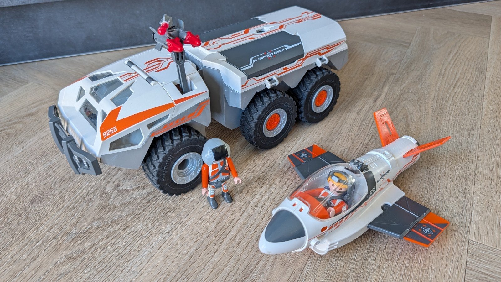 Playmobil 9255 - Spy team battle truck met jet, Kinderen en Baby's, Speelgoed | Playmobil, Ophalen of Verzenden, Zo goed als nieuw