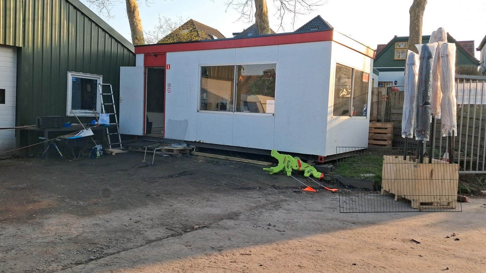 unit te koop goede staat, Ophalen